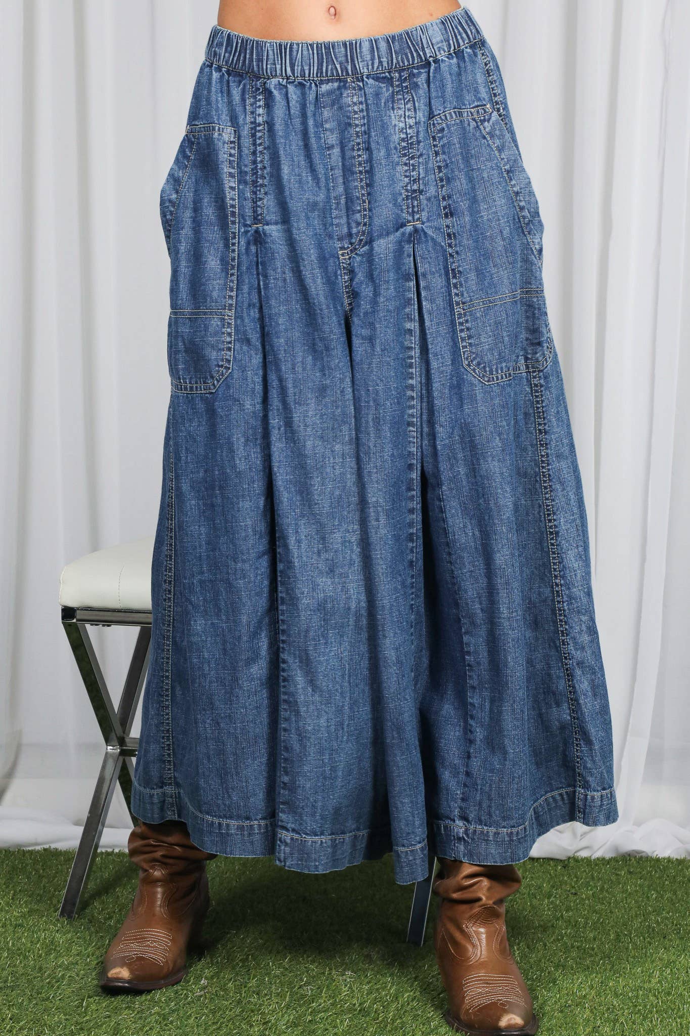 Vine & Love - Pin-Tuck 100%Tencel Chambray Cropped Washed Pants - Denim Blue / M